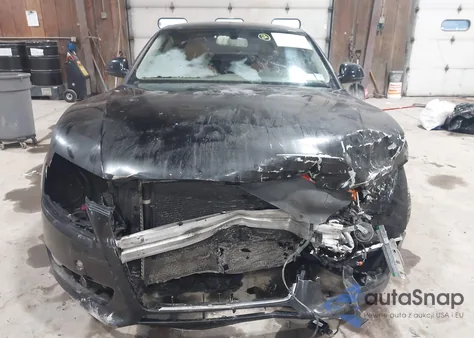 2009 Audi A5 3.2L z USA, uszkodzony, nr VIN WAUDK78T49A007587